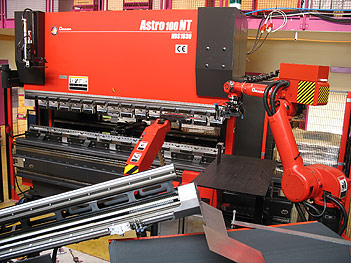 Amada Astro 100 NT